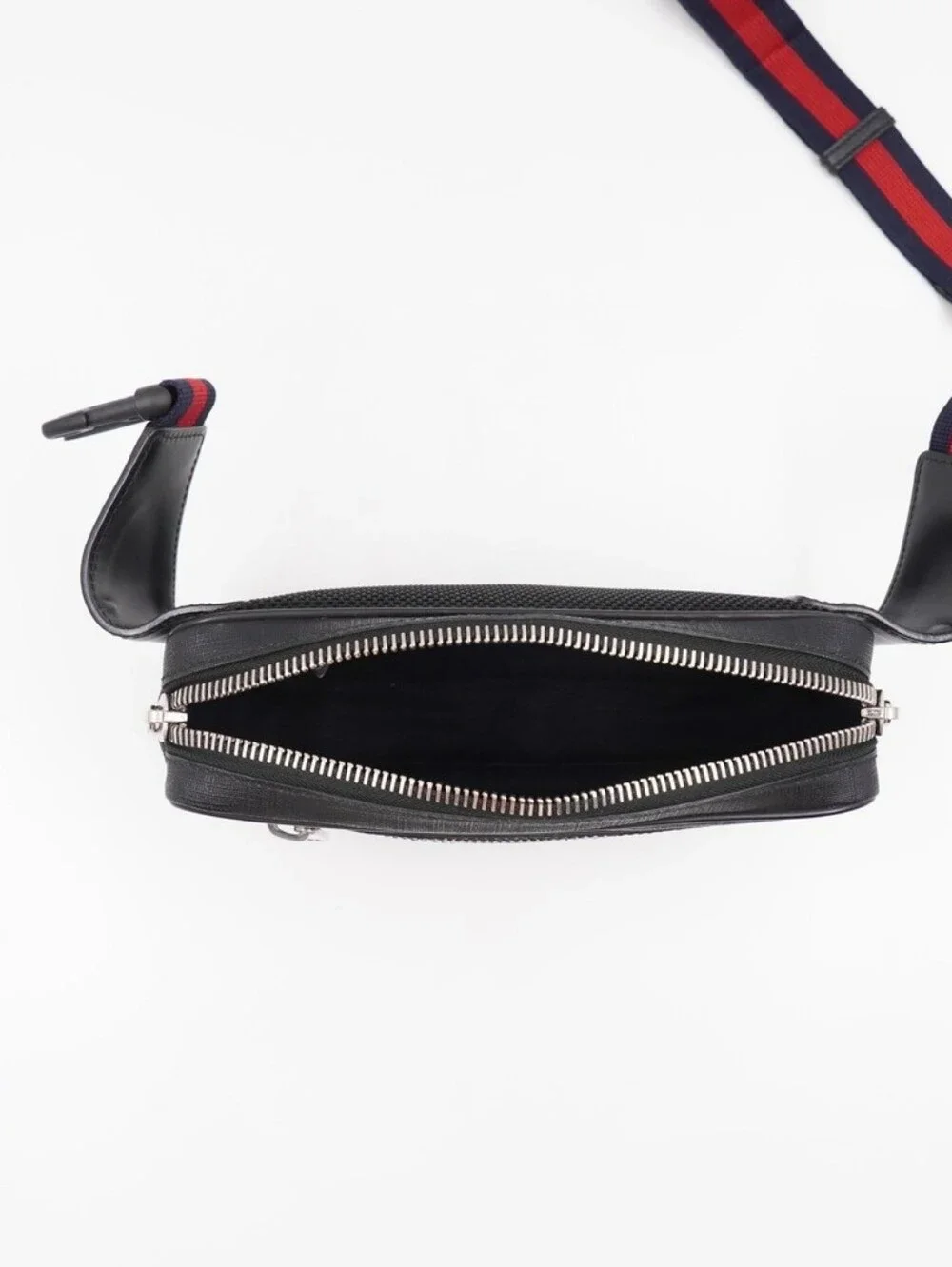 CN34 💟 GUCCI Soft GG Supreme Monogram Web Belt Bag